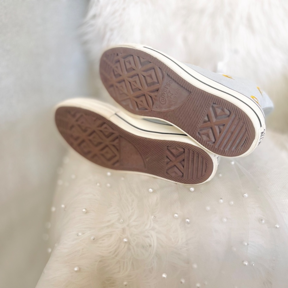 Custom Chuck Taylor All Star Lift Platform, Converse, Fits Women’s Size 5.5 & 6 - Picture 4 of 5